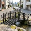 Black Metal Arch Garden Bridge 6ft with Safety Side Rails Vine Motif Easy Assembly for Backyard Creek Stream Pond 660 Lbs Capacity